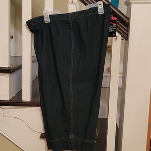 2x Blueblack Denim Capri | Poshmark